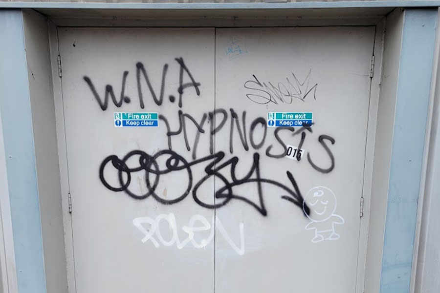 http://www.ultimaenvironmental.com/wp-content/uploads/2023/07/grafitti-door-1.jpg